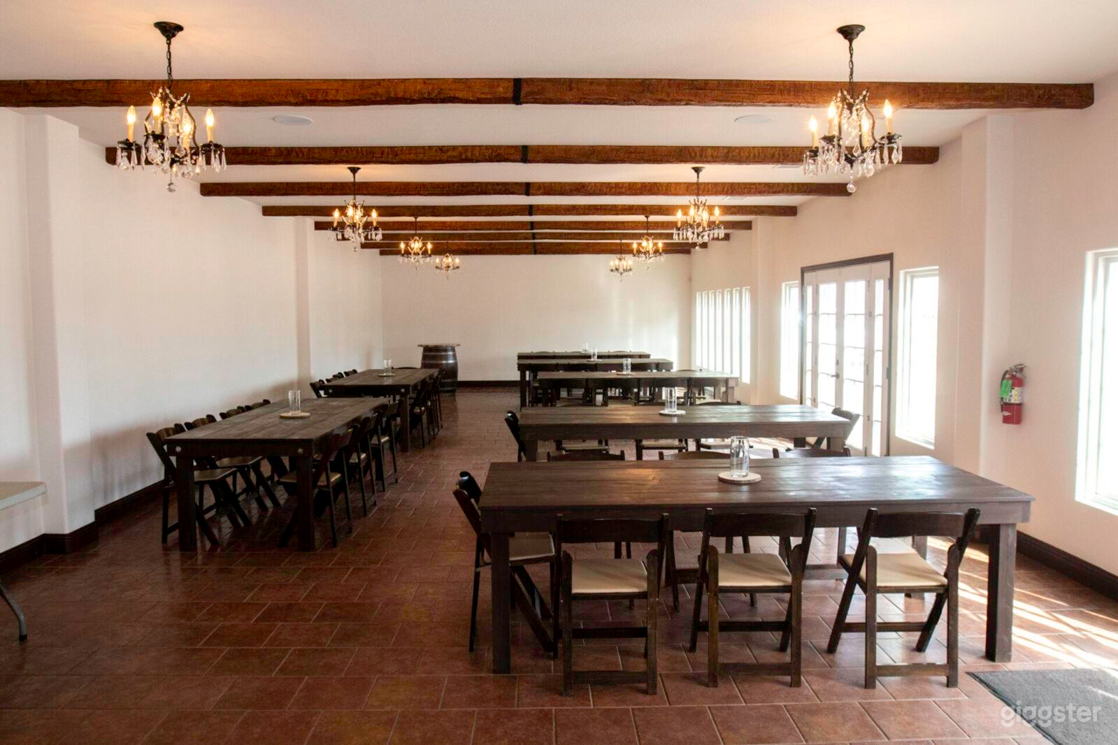 Banquet / Event Hall Photo 3