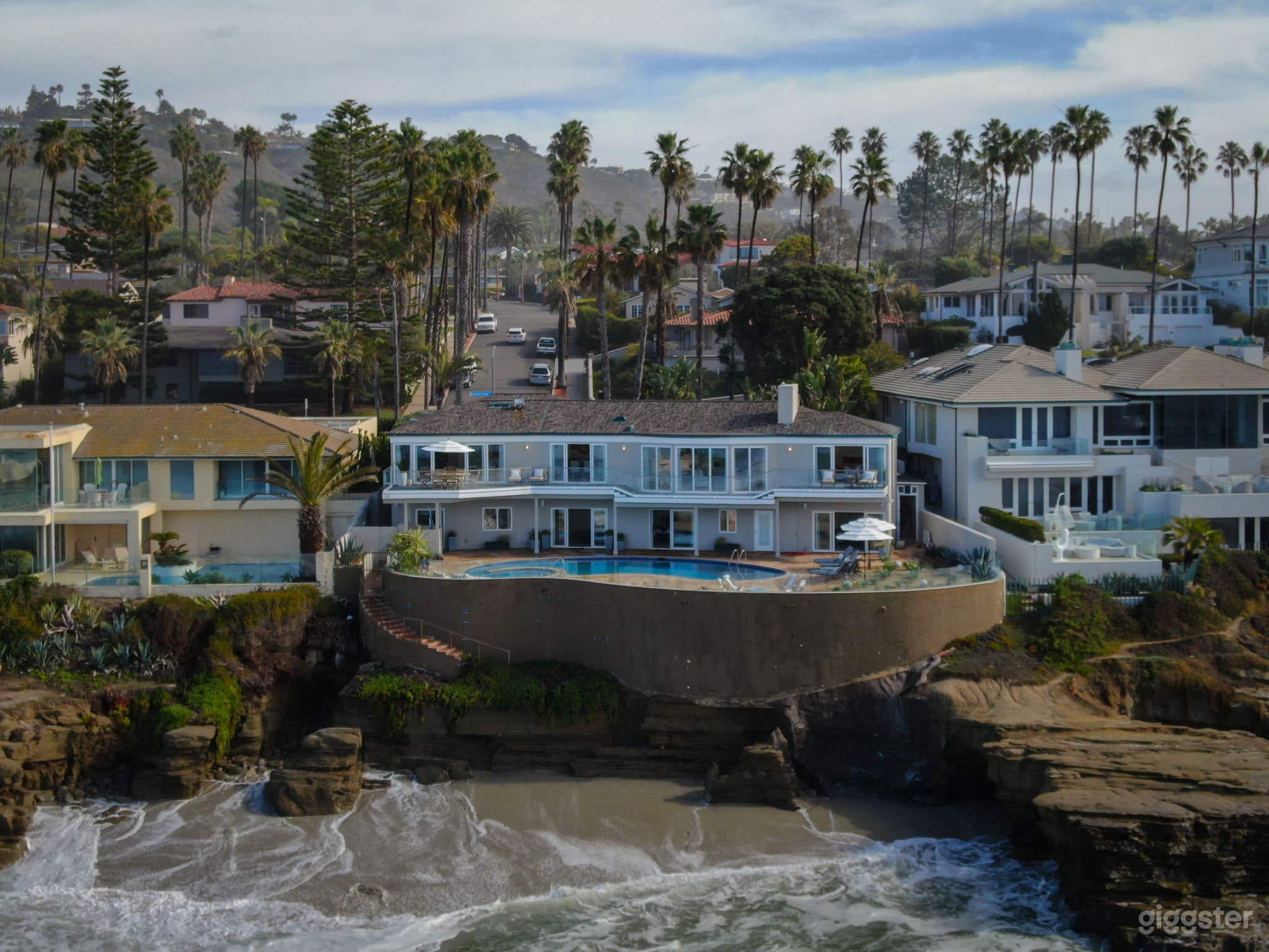 La Jolla Oceanfront Escape at Windansea Beach Photo 1