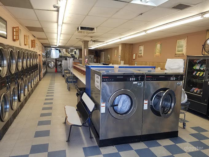 Classic Boutique Coin Laundromat Photo 1