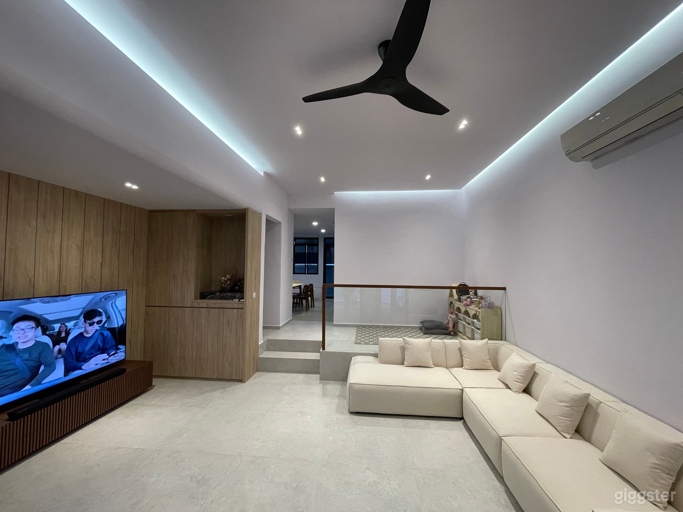 Terrace House for Filming Photo 1