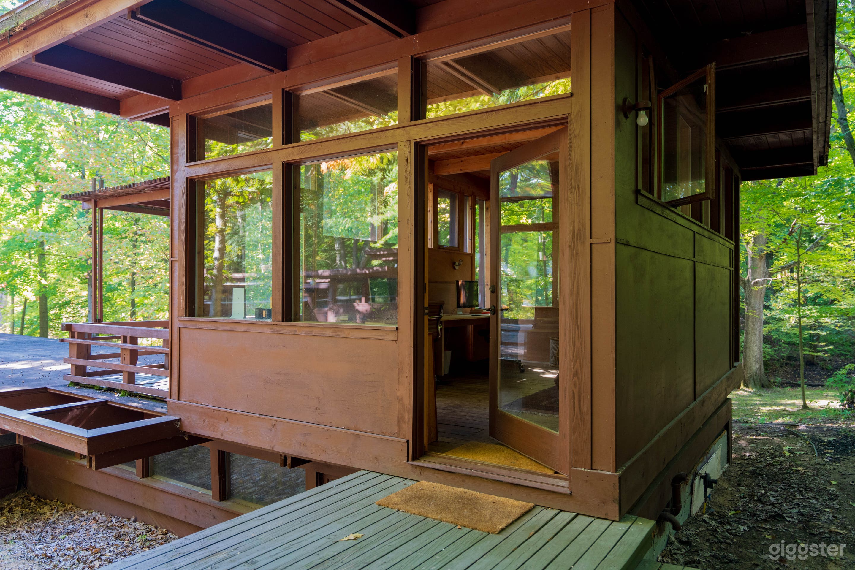 Frank Lloyd Wright Usonian Inspired Home Photo 3