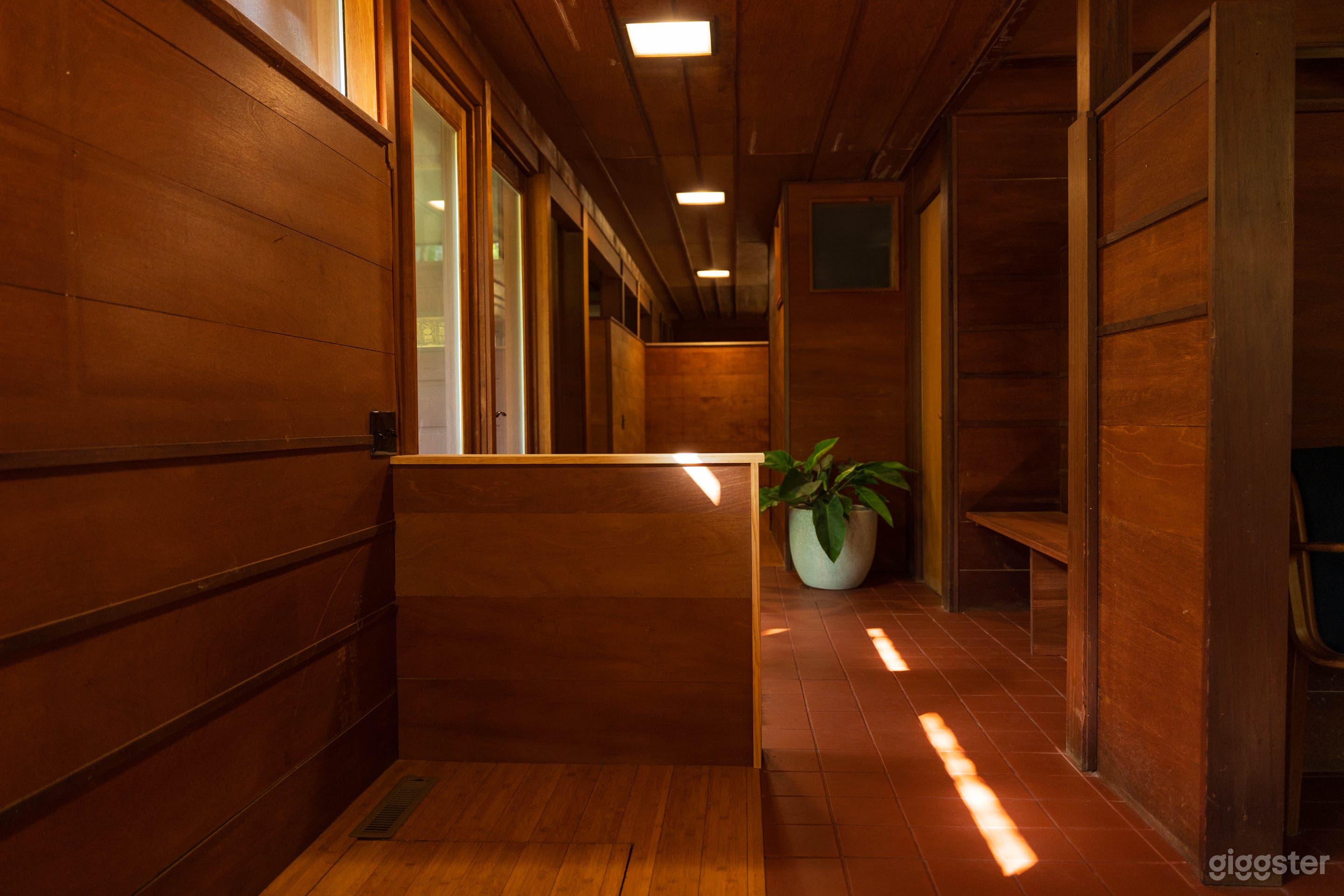 Frank Lloyd Wright Usonian Inspired Home Photo 4