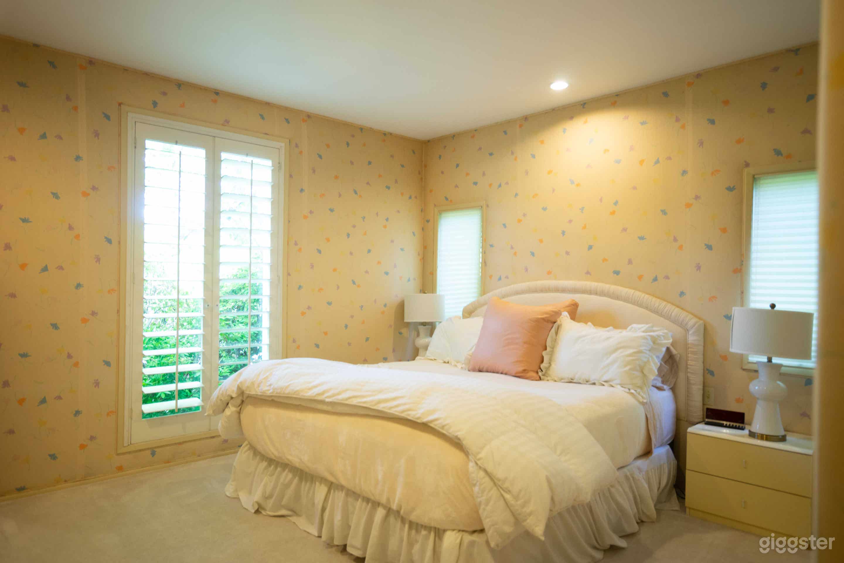 Beautiful Light Mansion in Beverly Hills Photo 4