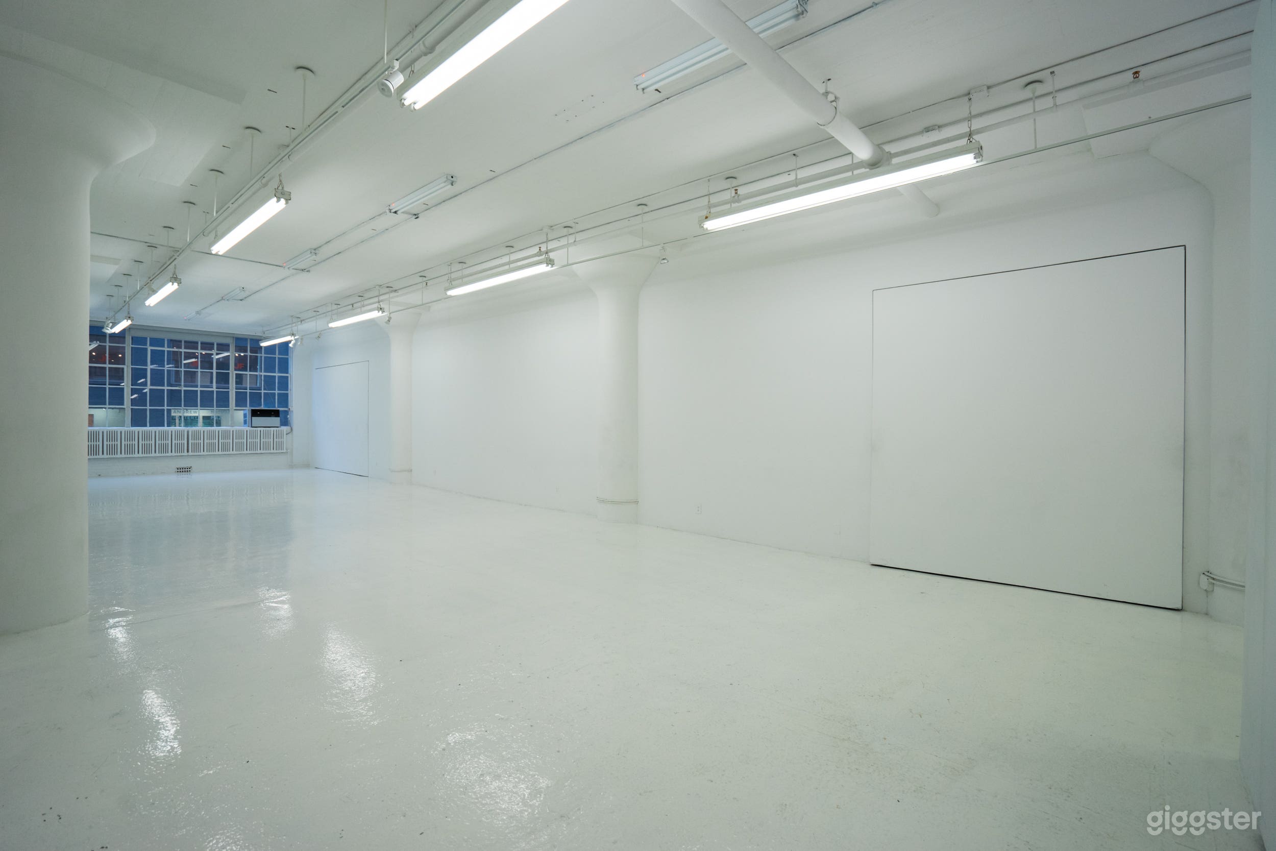 Creative space in Chelsea art district Photo 4