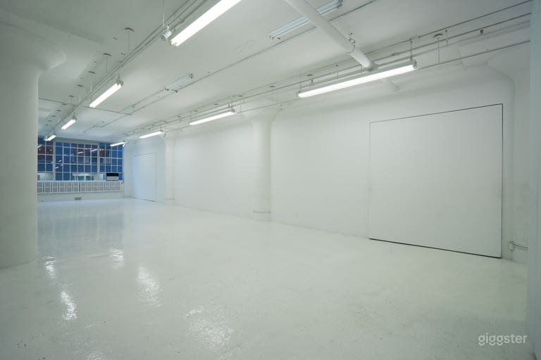  Creative space in Chelsea art district 