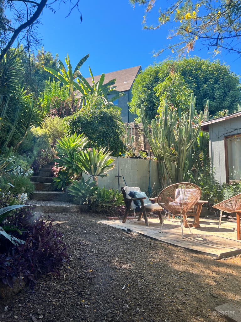  Bohemian Studio House w/ Tropical Back Yard  