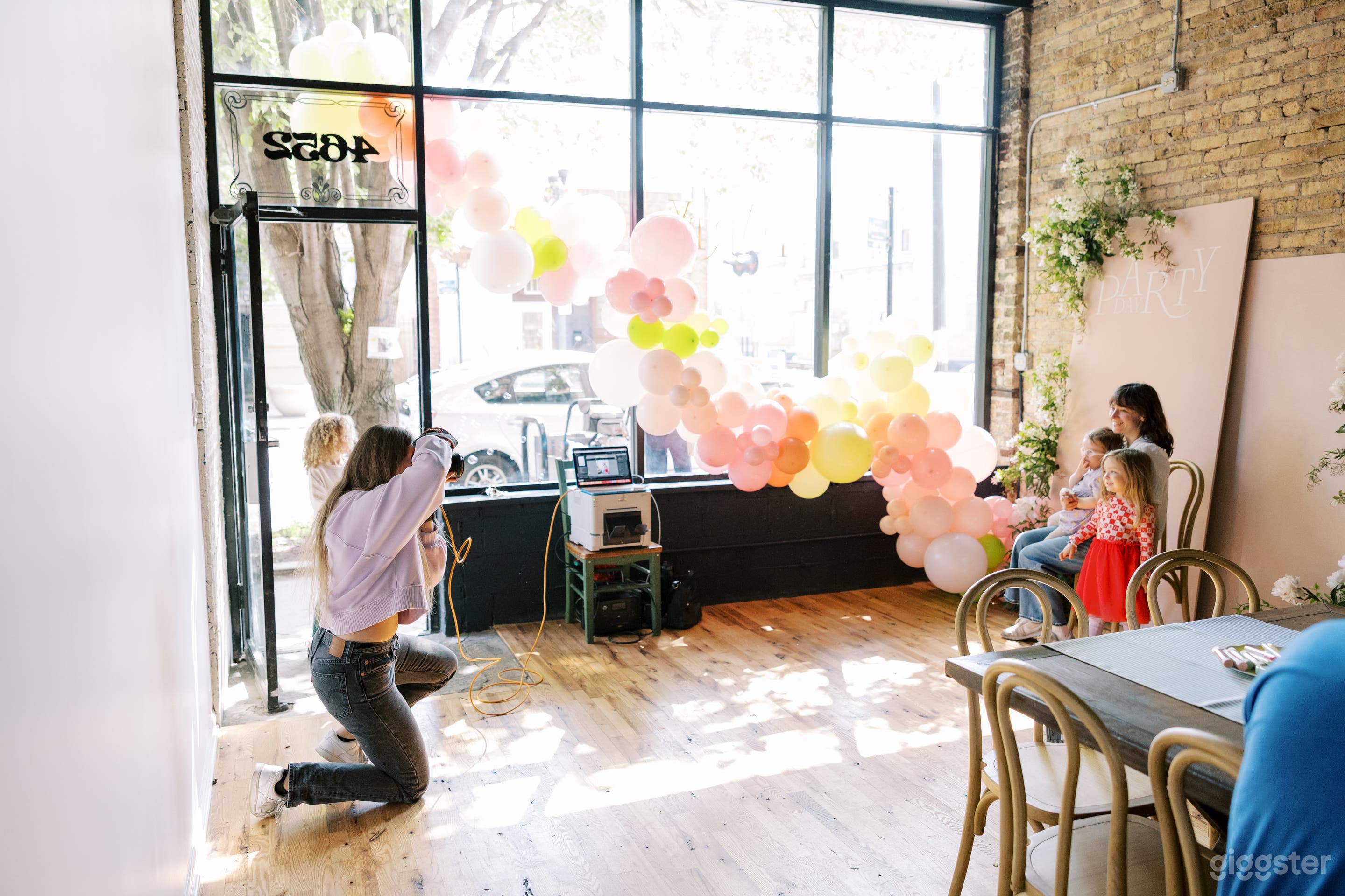 Charming Lincoln Square Space Photo 2