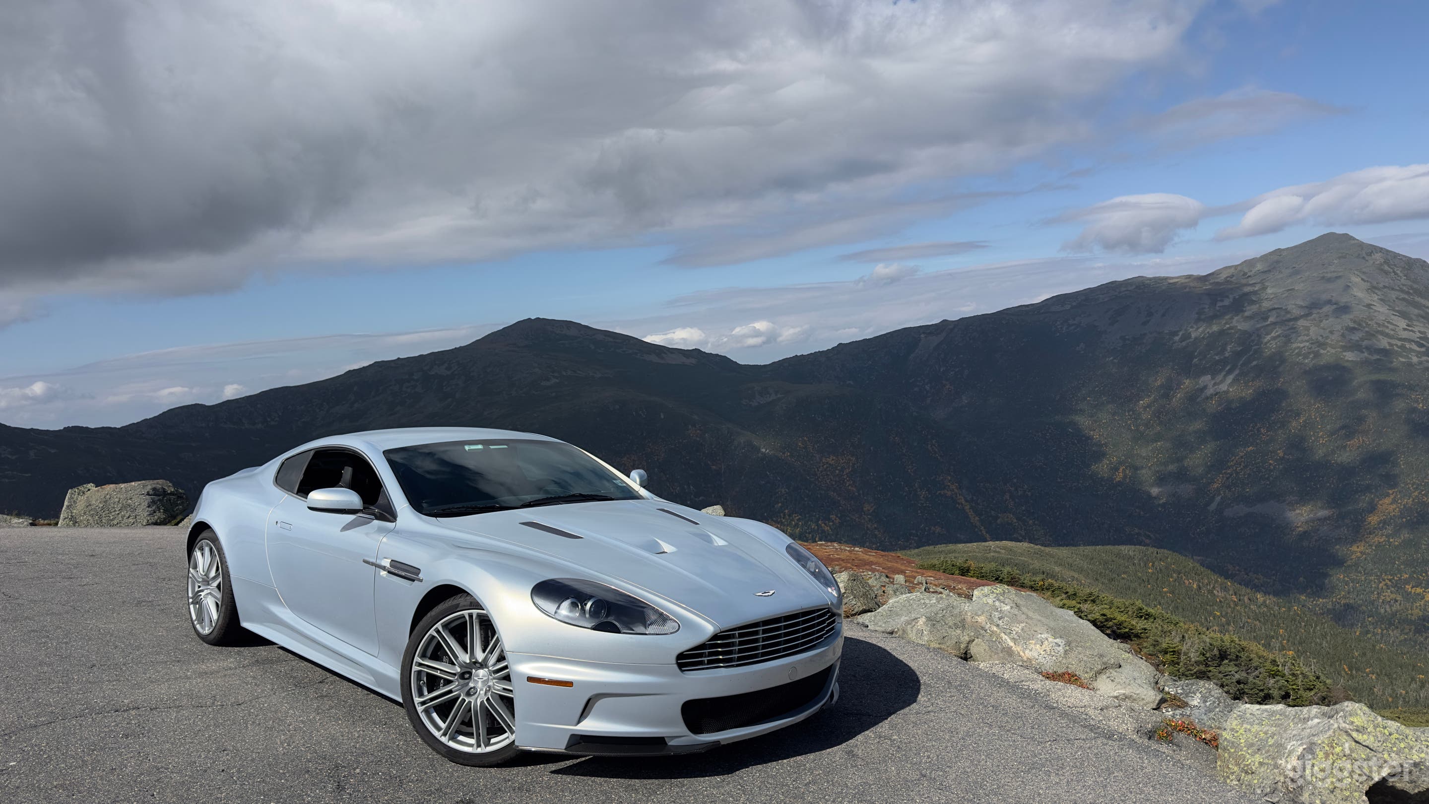 Aston Martin from James Bond movies Photo 2