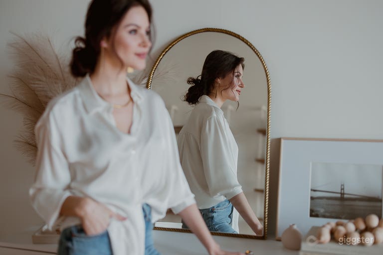  Castleberry Hill Natural Light Photo Studio 