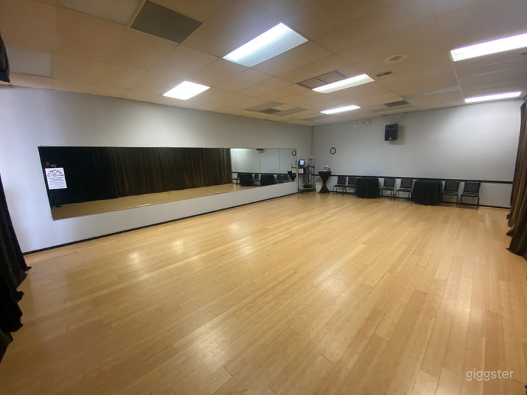  Austin Uptown Dance Studio 