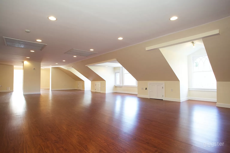  Scenic Victorian Mansion in Montclair, NJ 