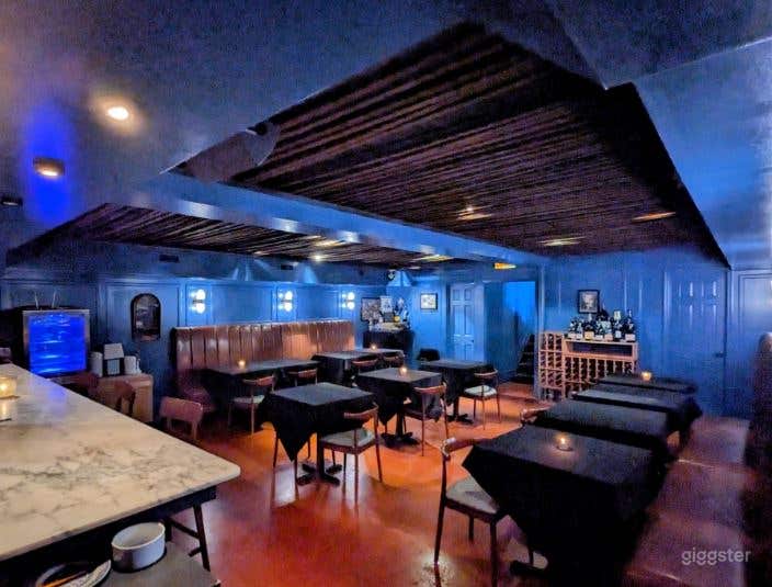 The Parlour (Lower Level) Photo 4