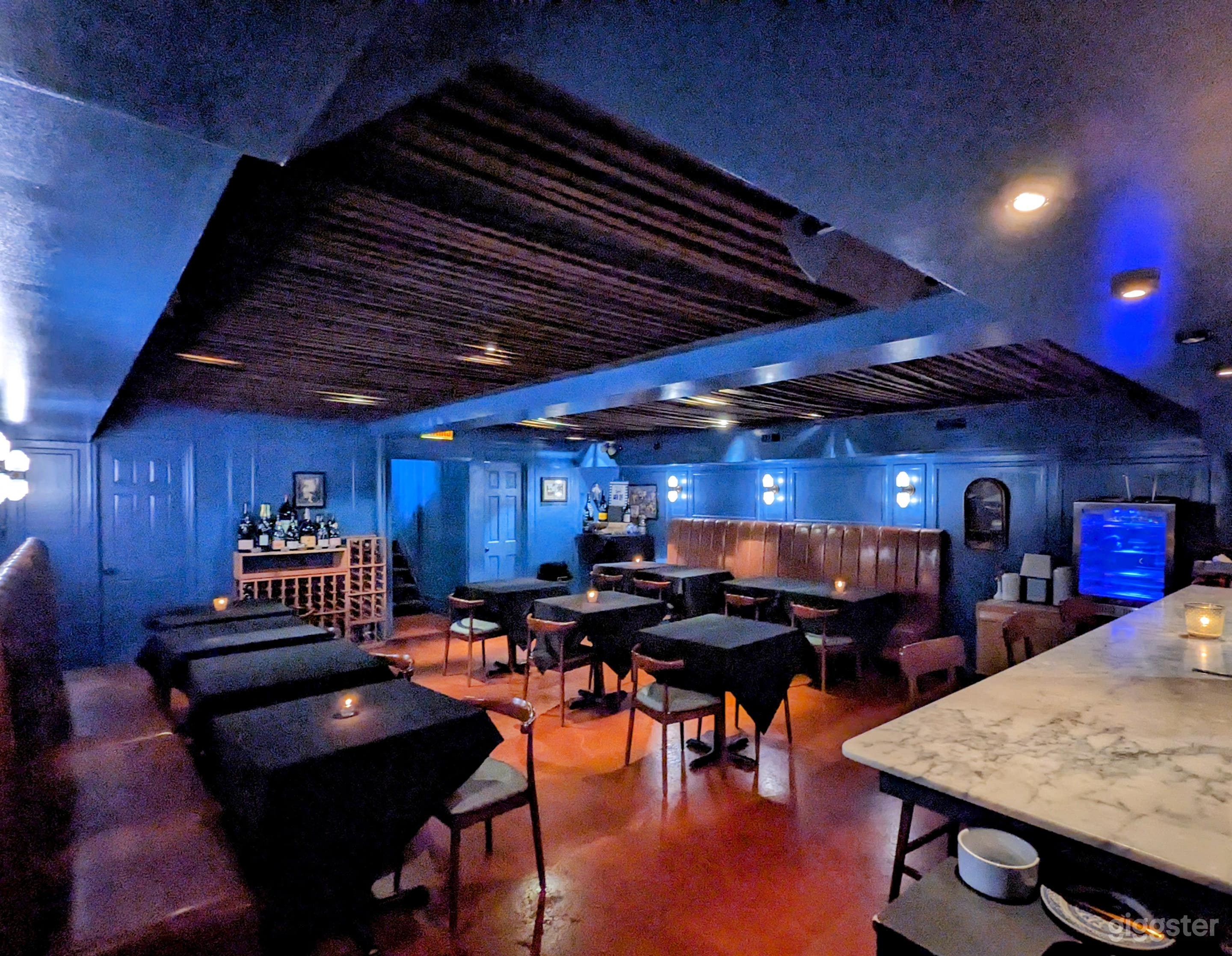 The Parlour (Lower Level) Photo 2