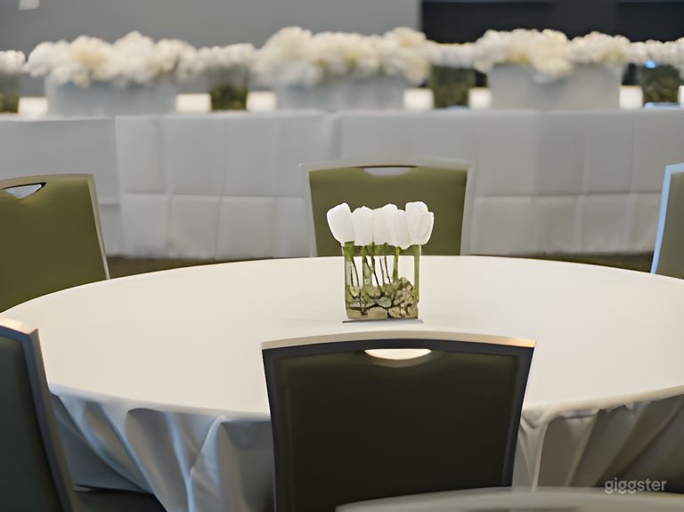  The Grandroom in Toronto Downtown 