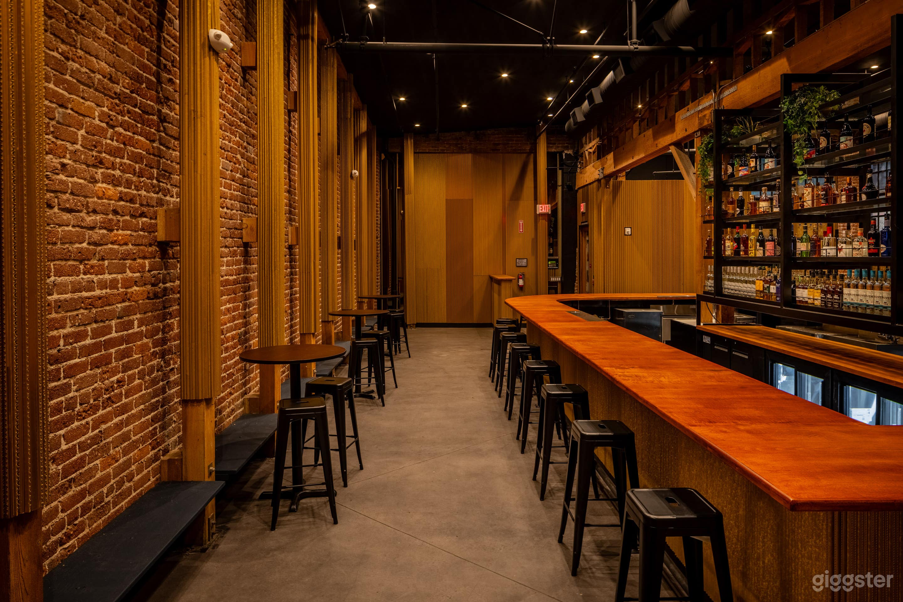 Arts District Bar & Event Space Photo 3