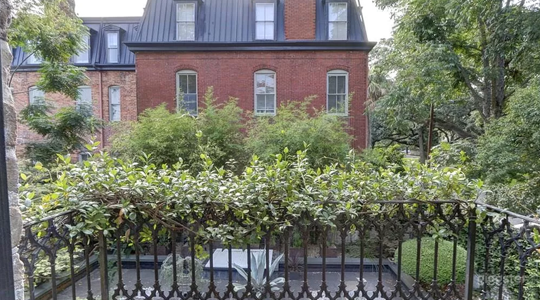  Historic Hill Modern House  