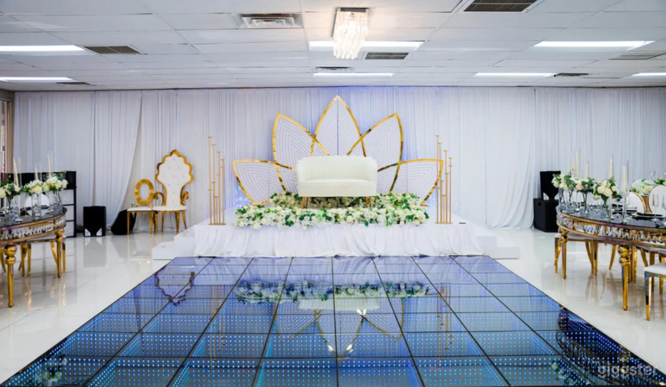 Banquet Hall With Outdoor Space Photo 1