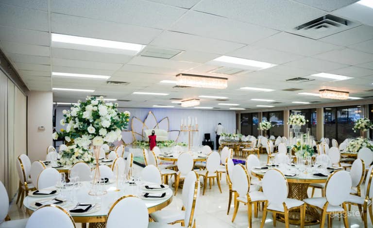  Banquet Hall With Outdoor Space 