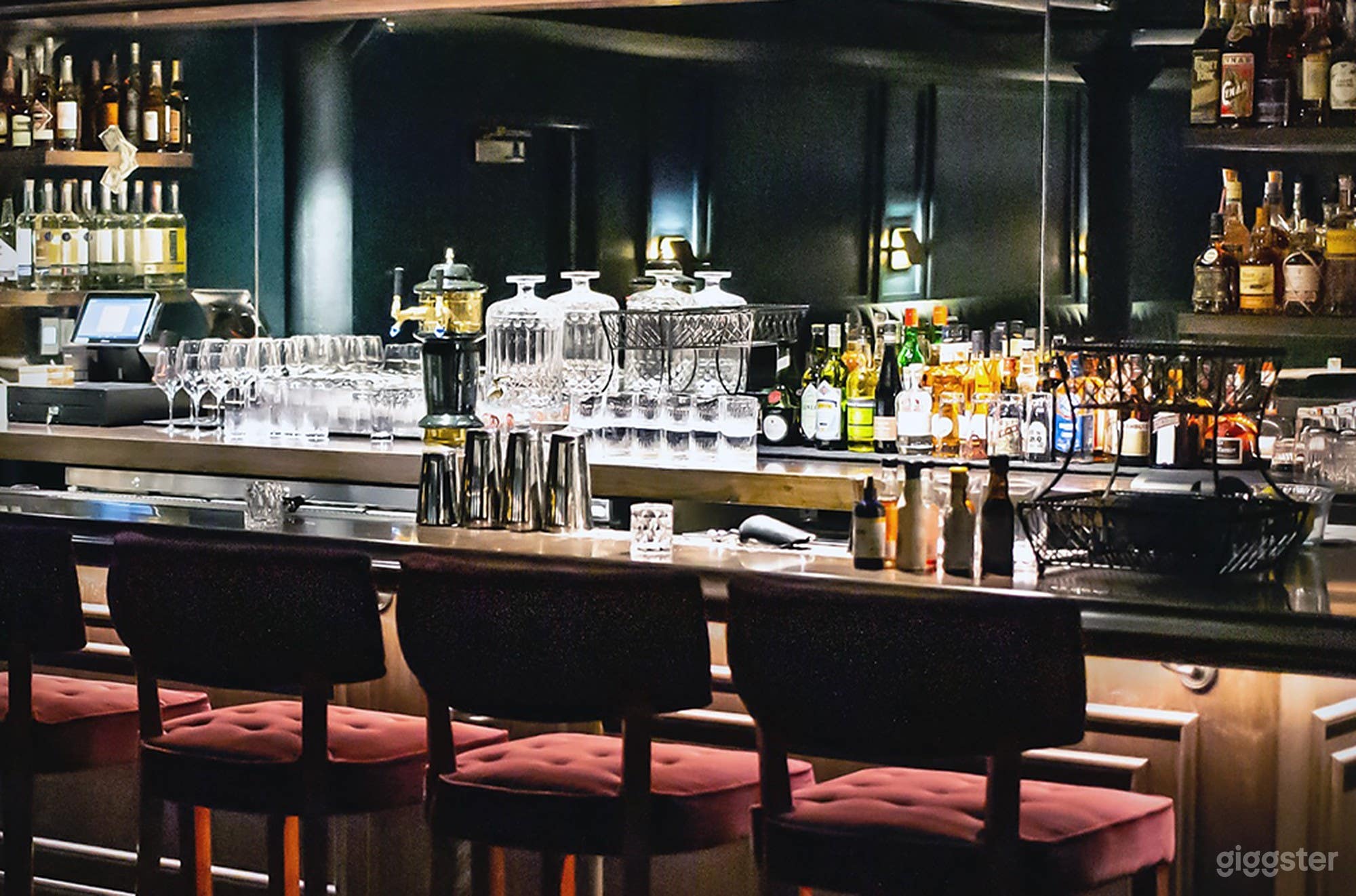 Classy Underground Club in Kansas City Photo 2