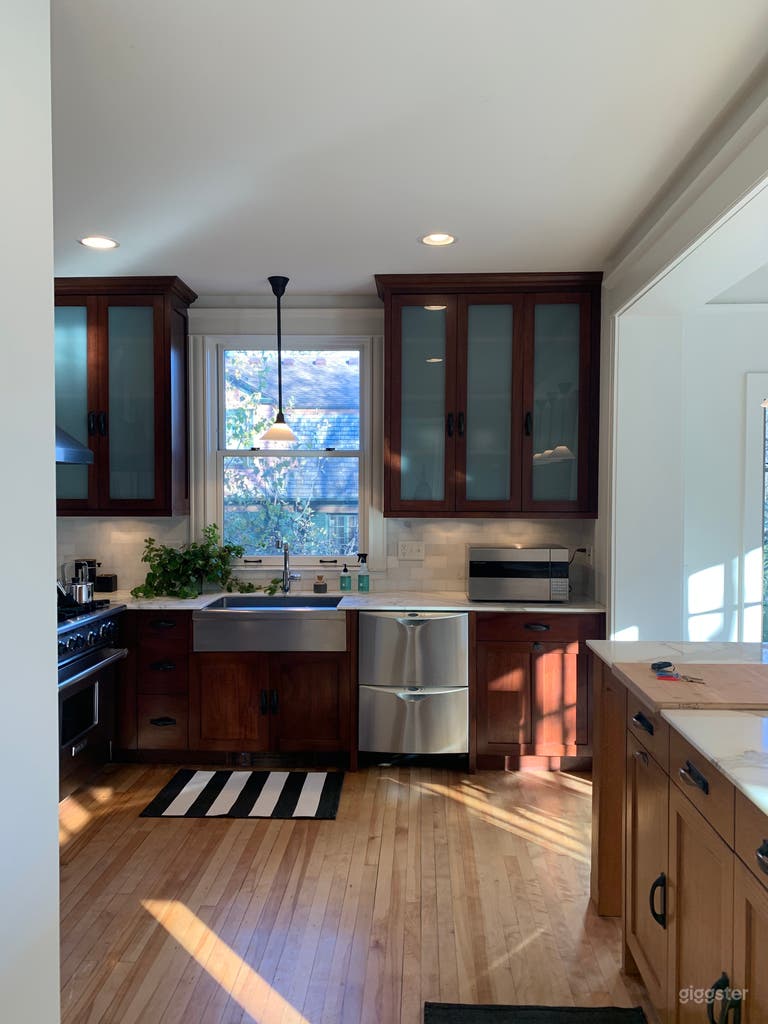  Luxury European Inspired Flat in Historical Area 