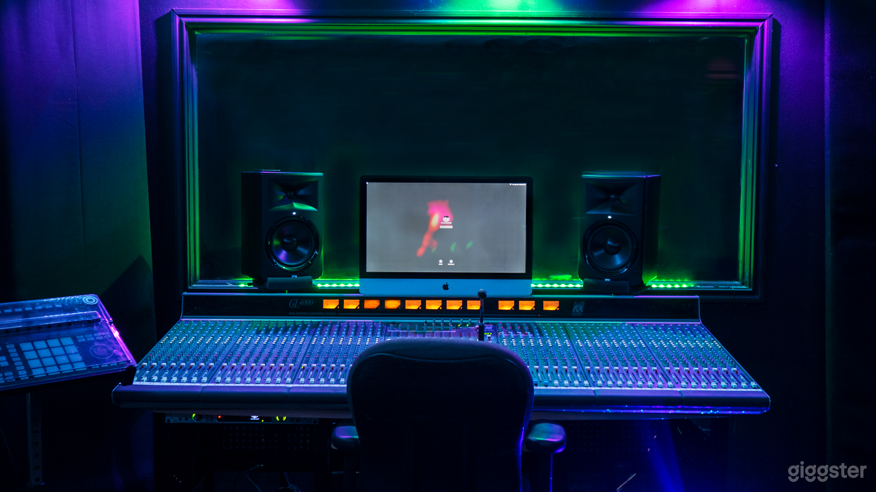 Suburban Media Studio Photo 2