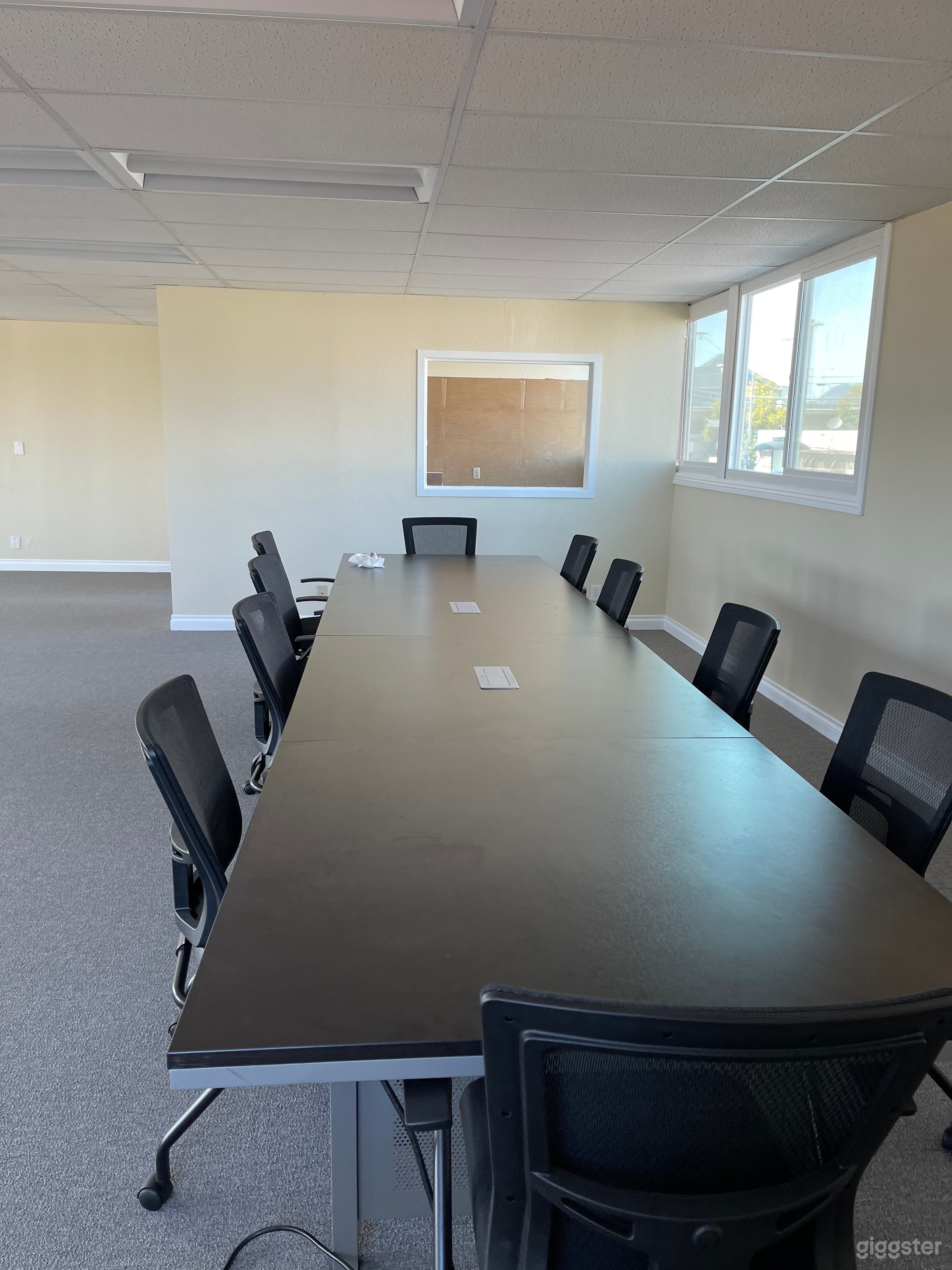 Open commercial/church space.  Photo 4