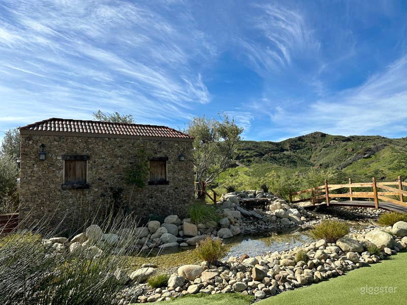 200,000-acre Ranch in Malibu Photo 2