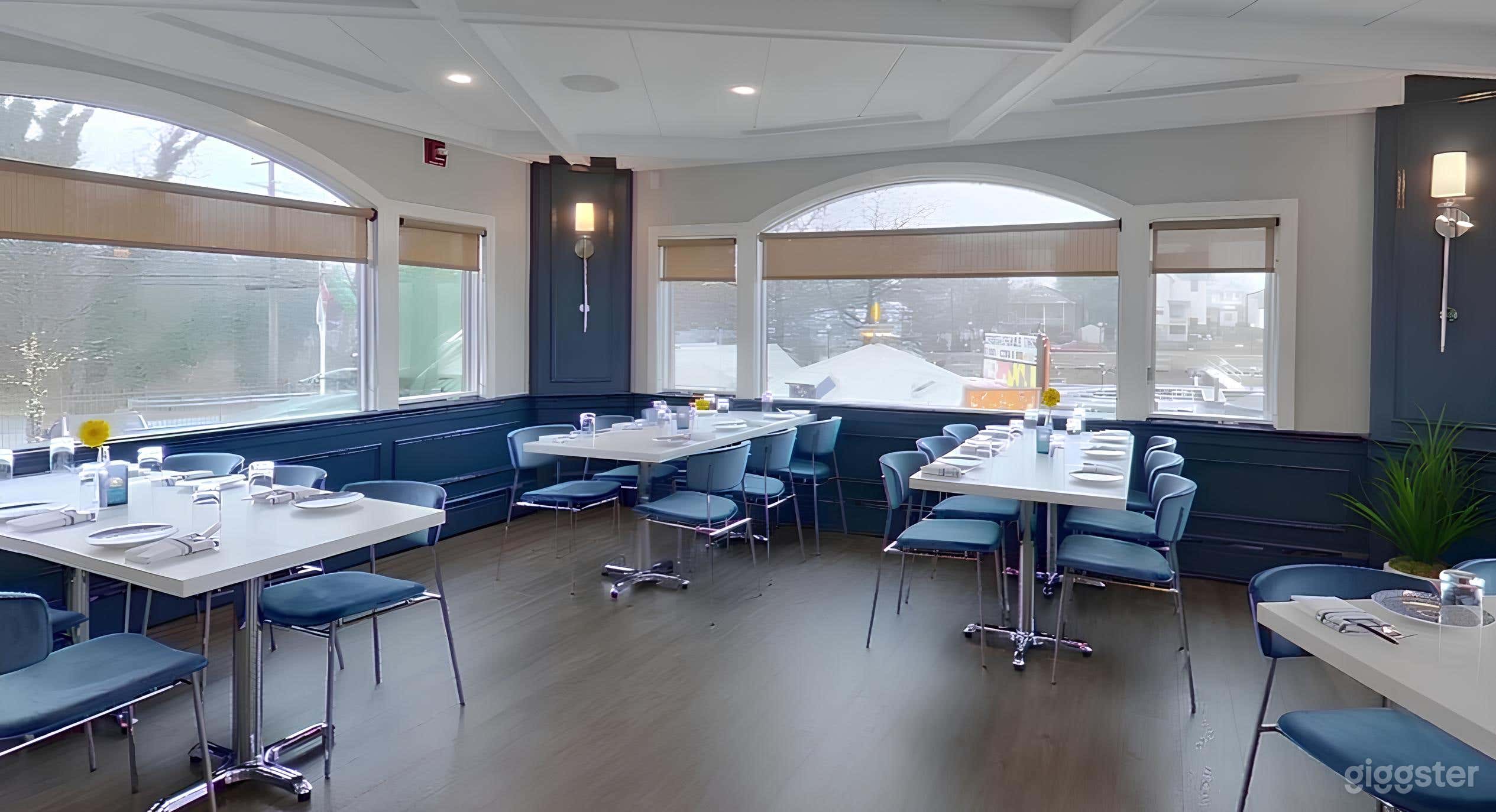 Premier Waterfront Restaurant in Chesapeake (Entire Venue) Photo 2