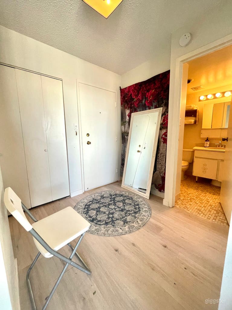  Oceanfront modern oasis with deck and sunset views 