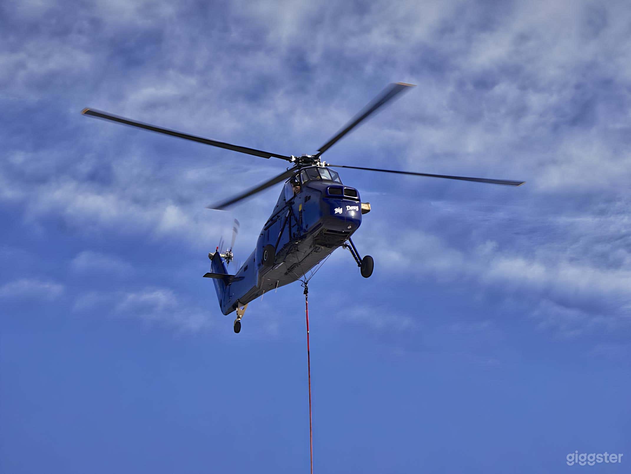 Sikorsky S58T (Midnight Blue) Helicopter Photo 3