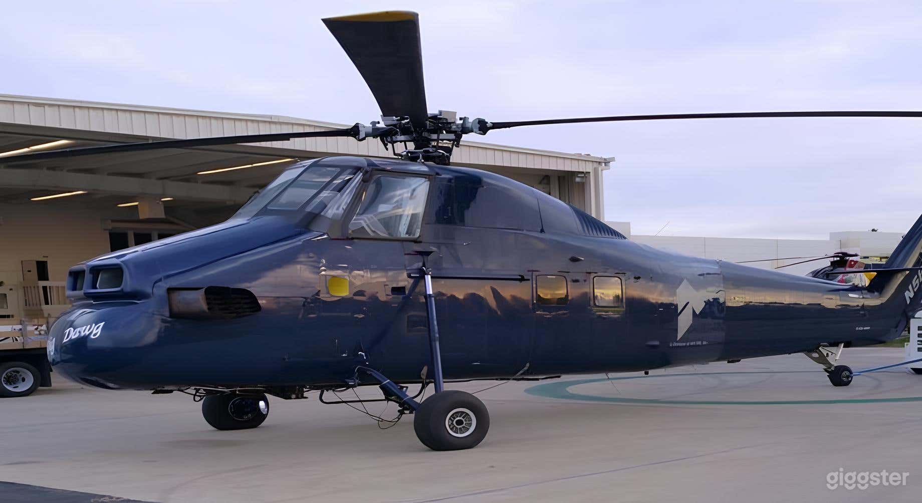 Sikorsky S58T (Midnight Blue) Helicopter Photo 1