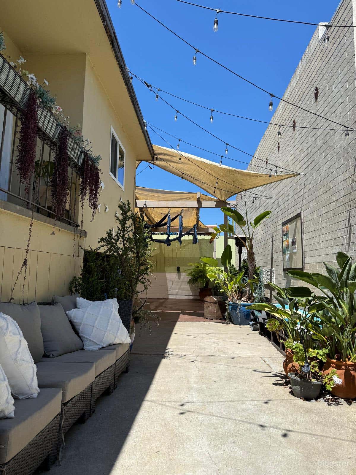 Open-Air Outdoor Deck In The Heart of San Diego Photo 3