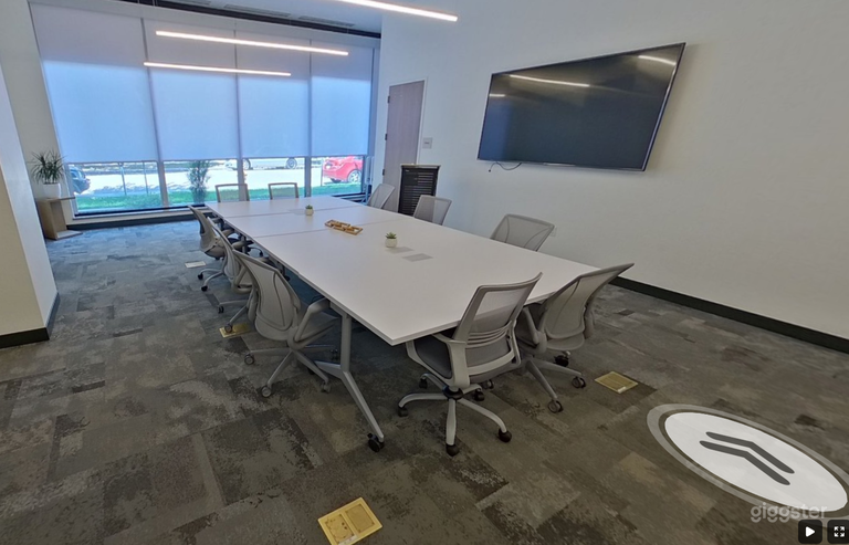  Private Meeting Room Downtown 