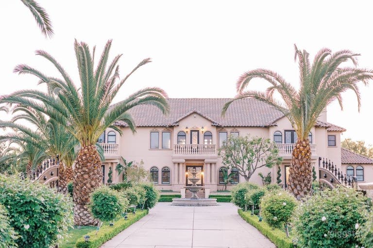  Front Entrance of House  