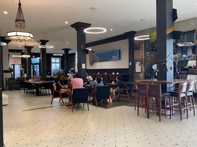  Versatile Lobby Venue with Built-In Co-Working Vibe 