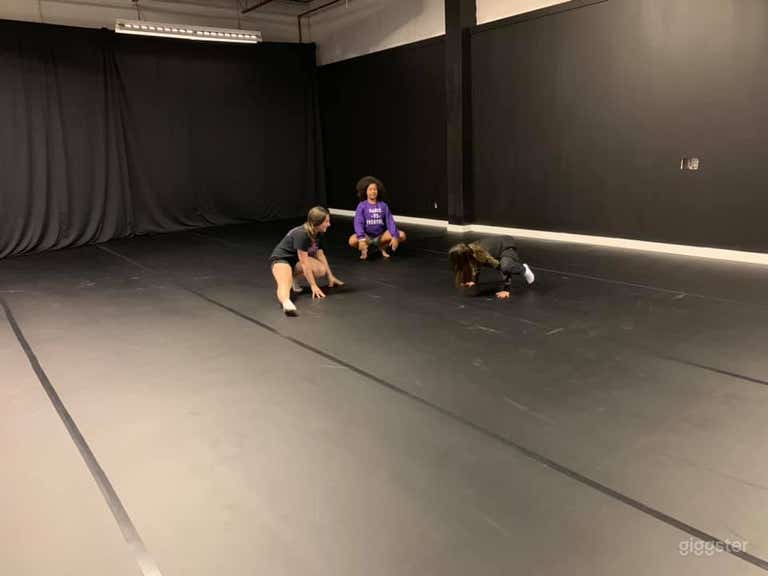  Huge Dance Studio Space in Hamilton 