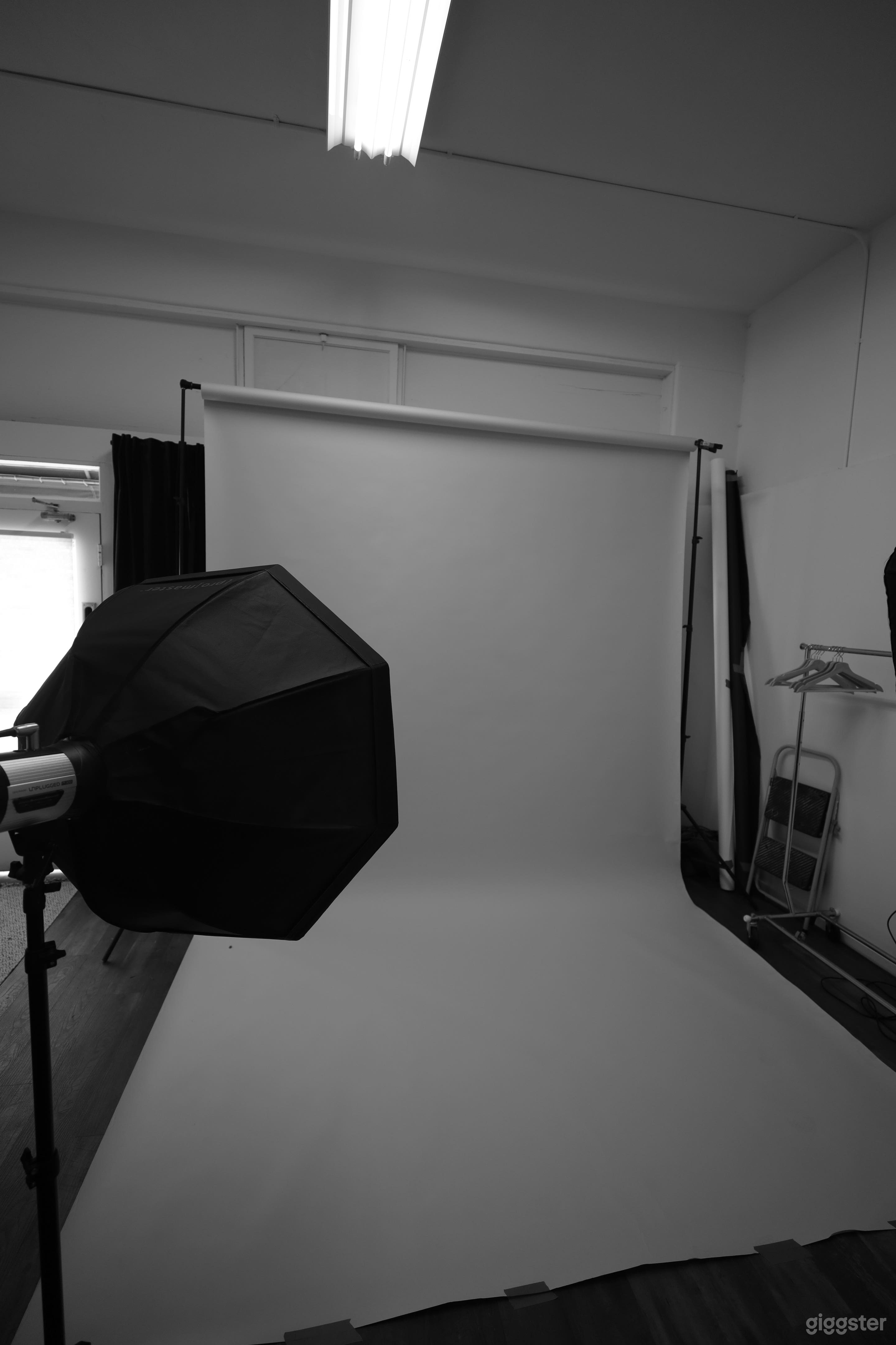 Adaptable Photo Studio Space for Creatives Photo 1