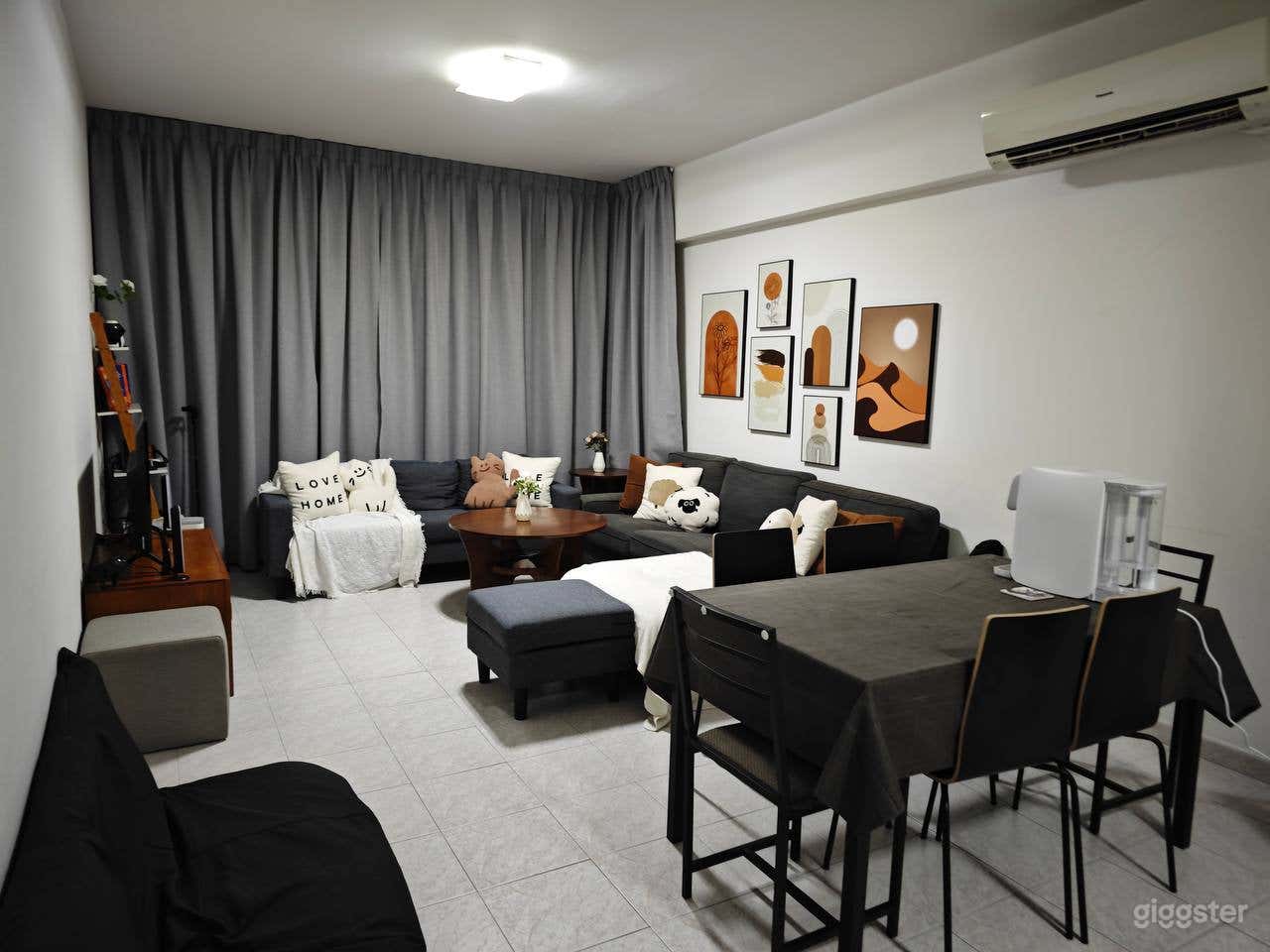 Customisable Home Studio for Rent Photo 3