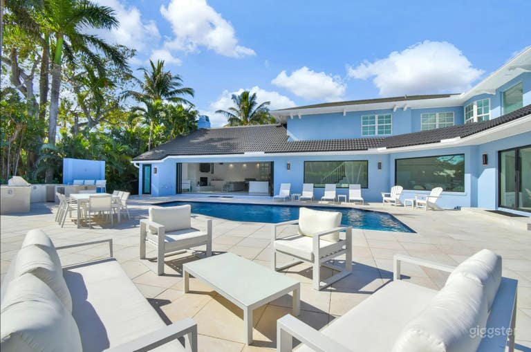  #1036 4 Bedroom 3 Bathroom Spacious Home in Delray Beach 