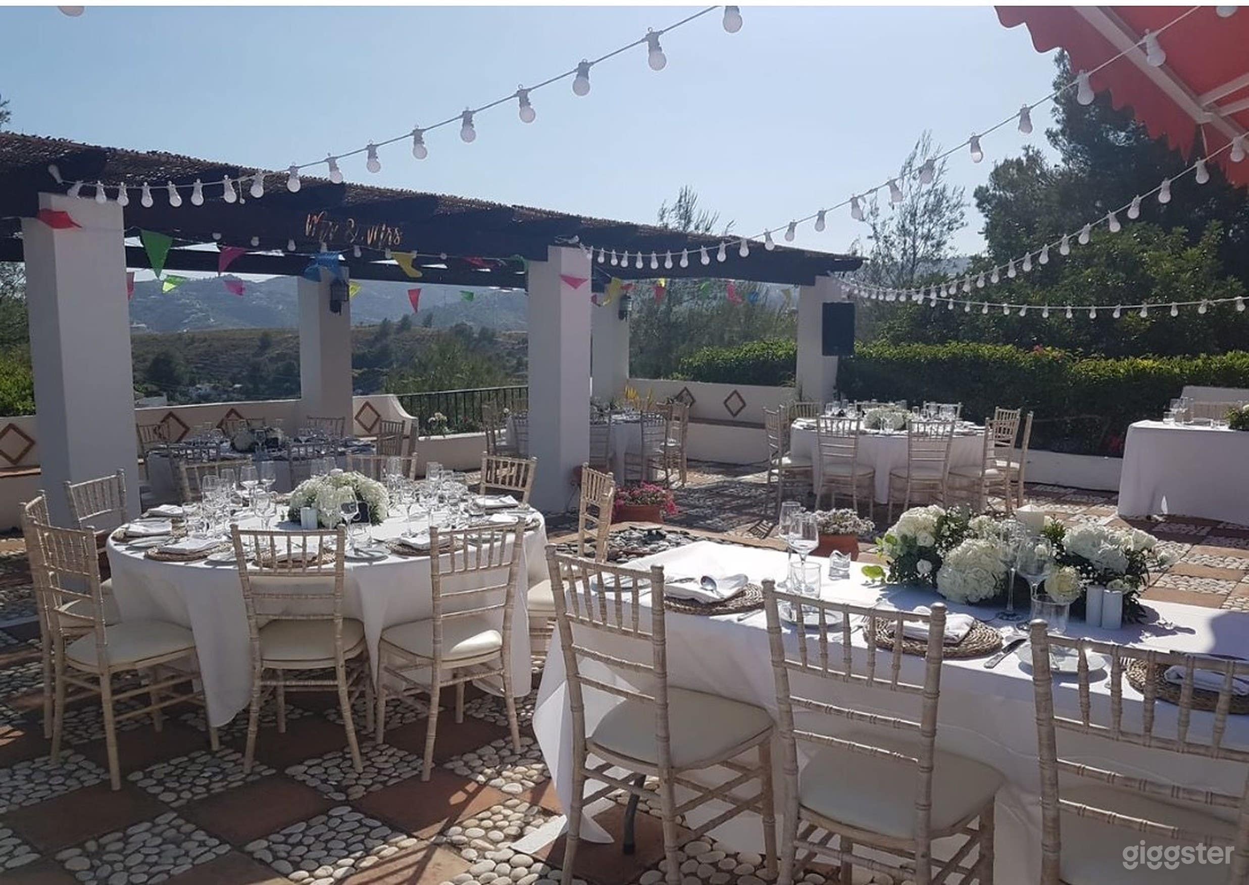 Outdoor's Natural Beauty Photo 4