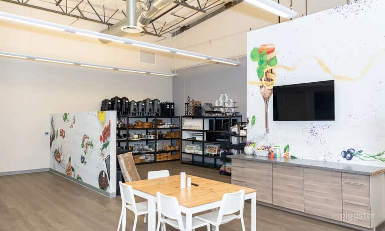  Modern Irvine Office – Film & Photo Ready 