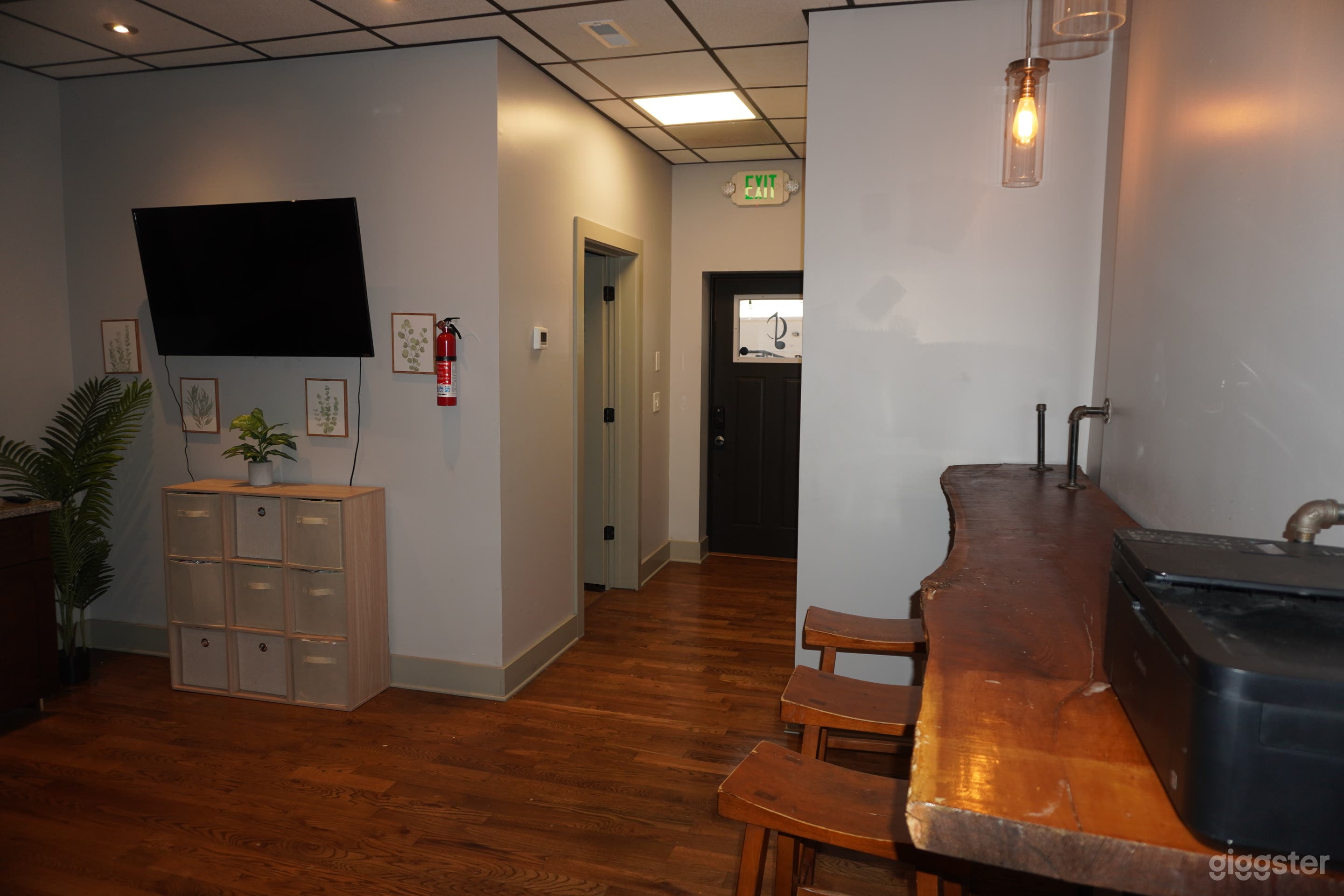 Chic Photo &amp; Content Studio Near Downtown Nashville Photo 3