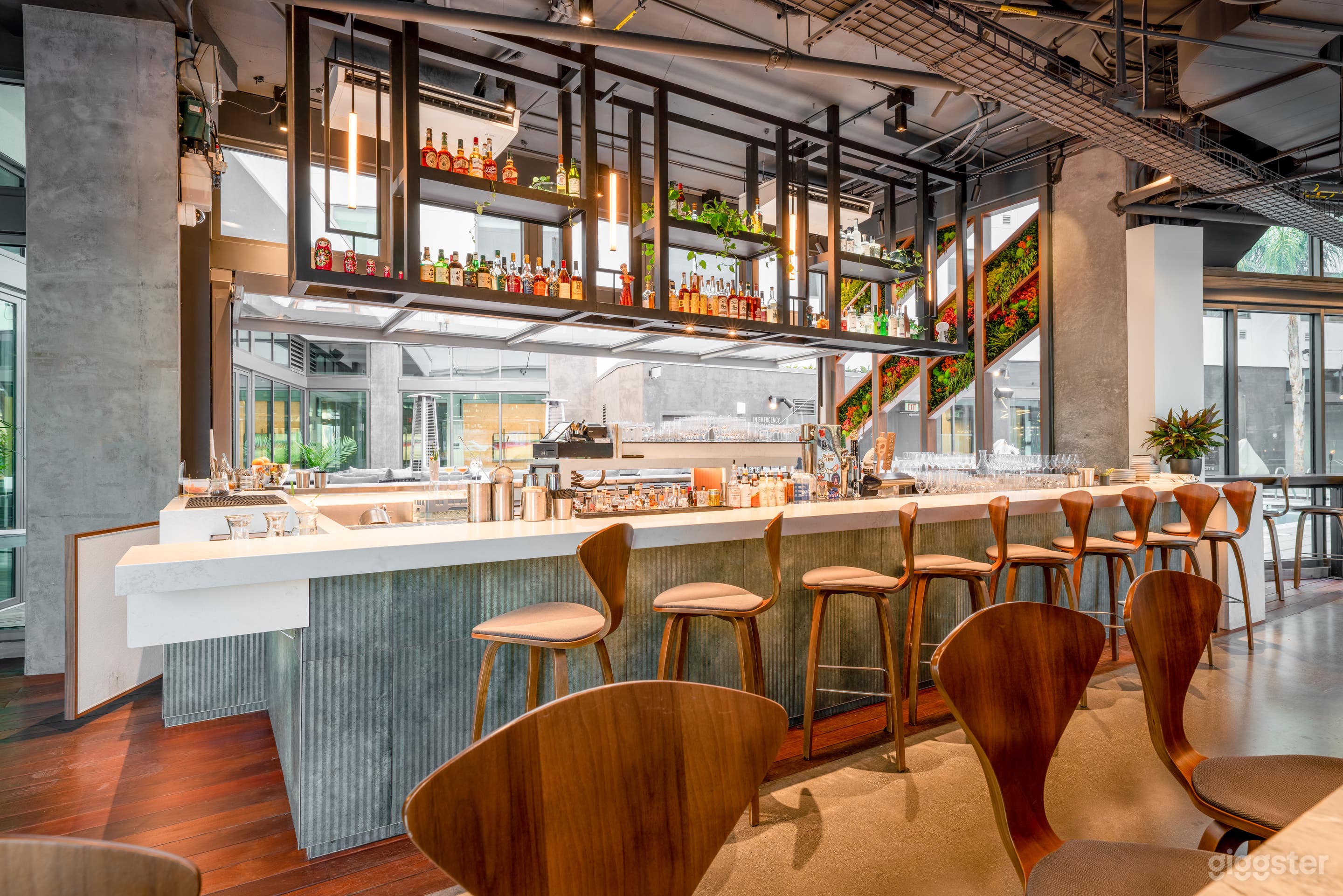 Modern Californian Restaurant and Bar Photo 4