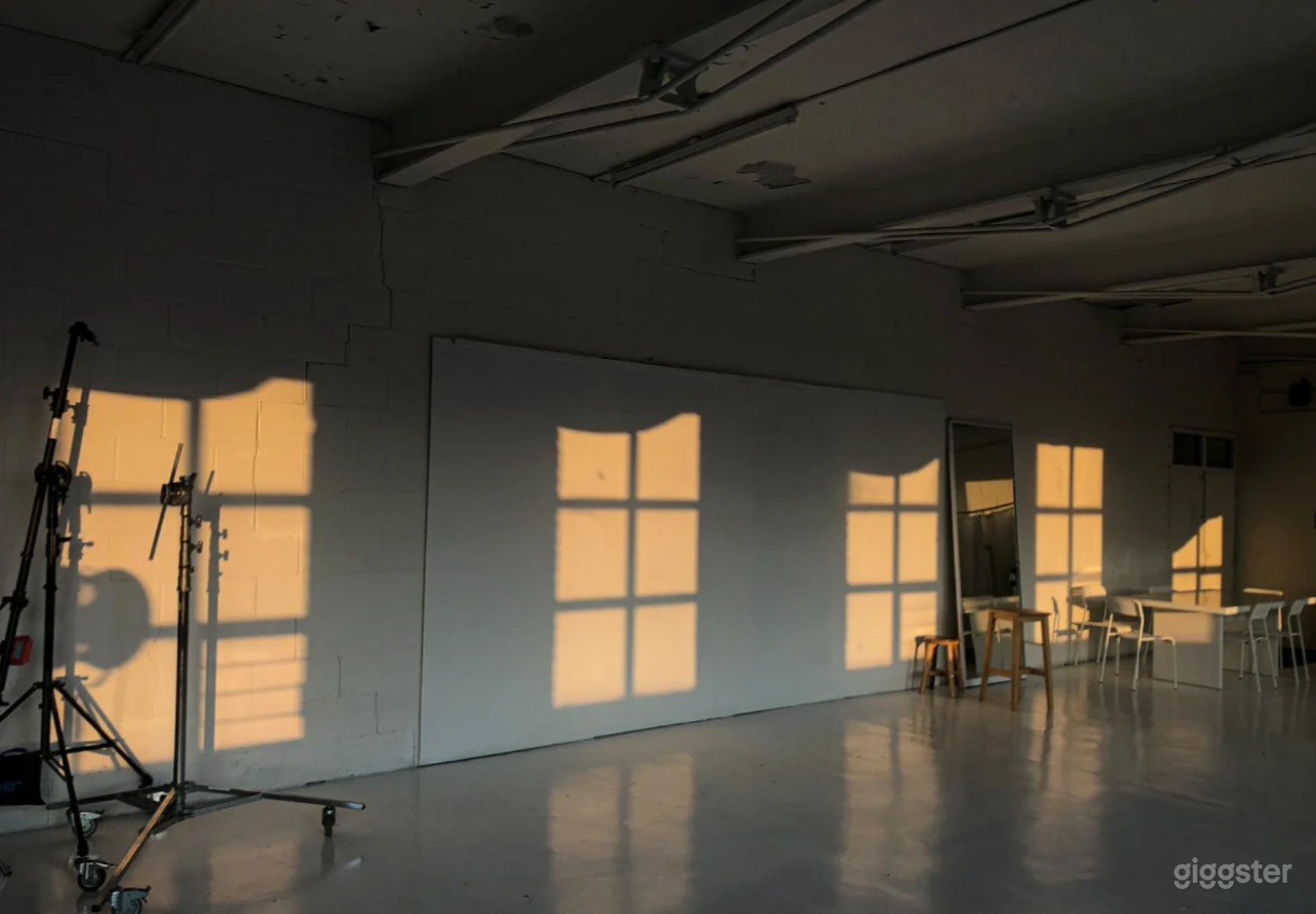 NYC-Styled Loft with Views of Belfast Photo 3