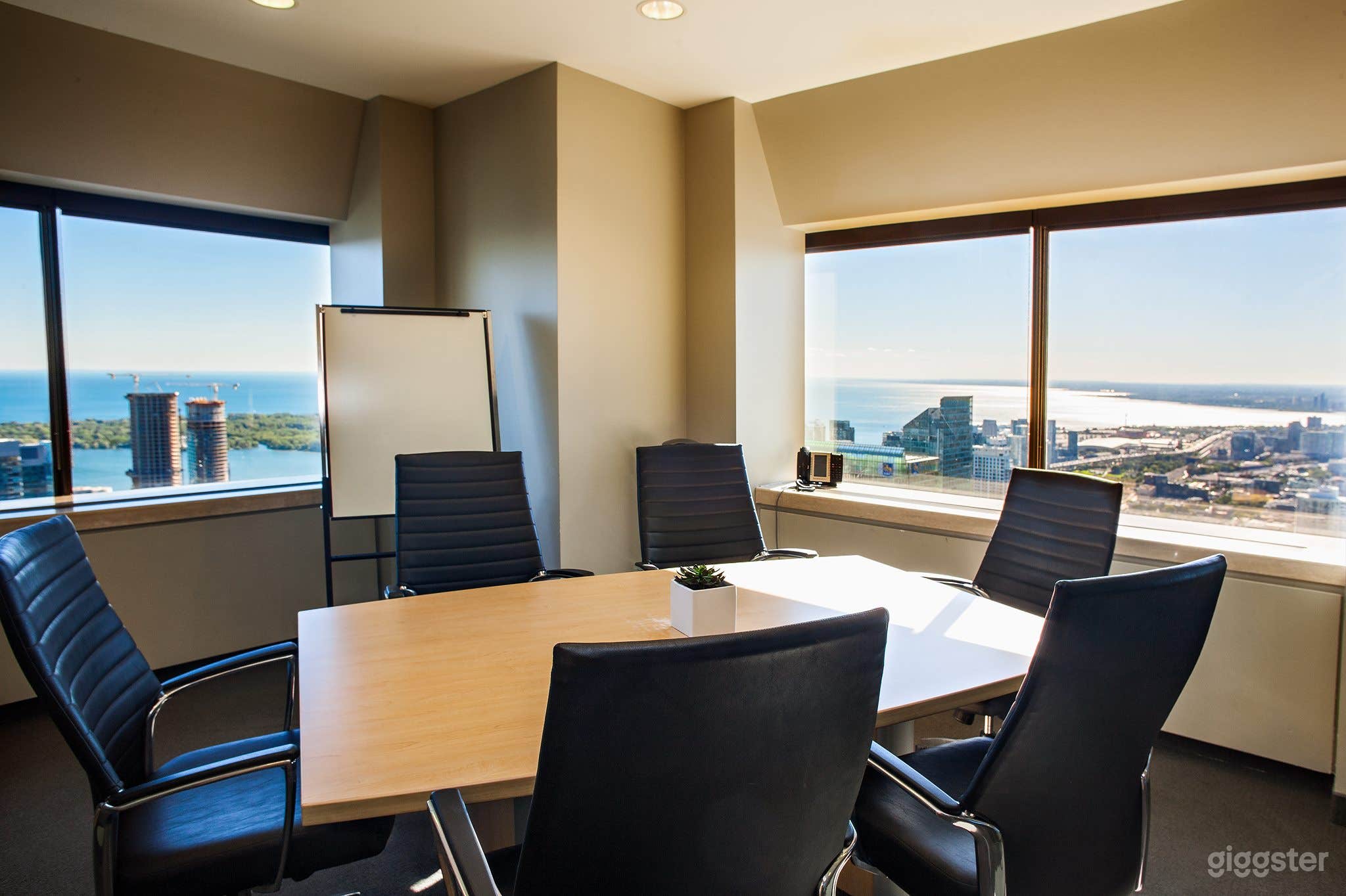 Harbourview Conference Room Photo 1