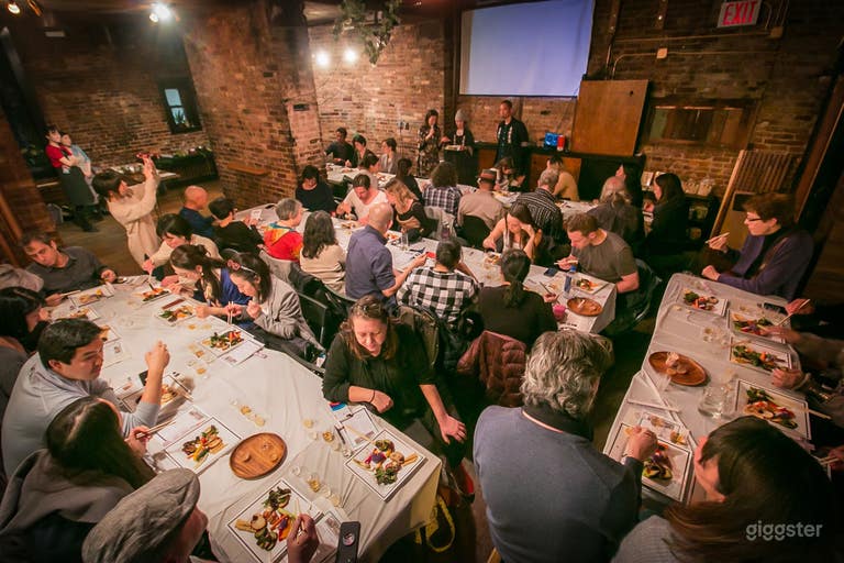  Exposed brick Multi-use Event Space 