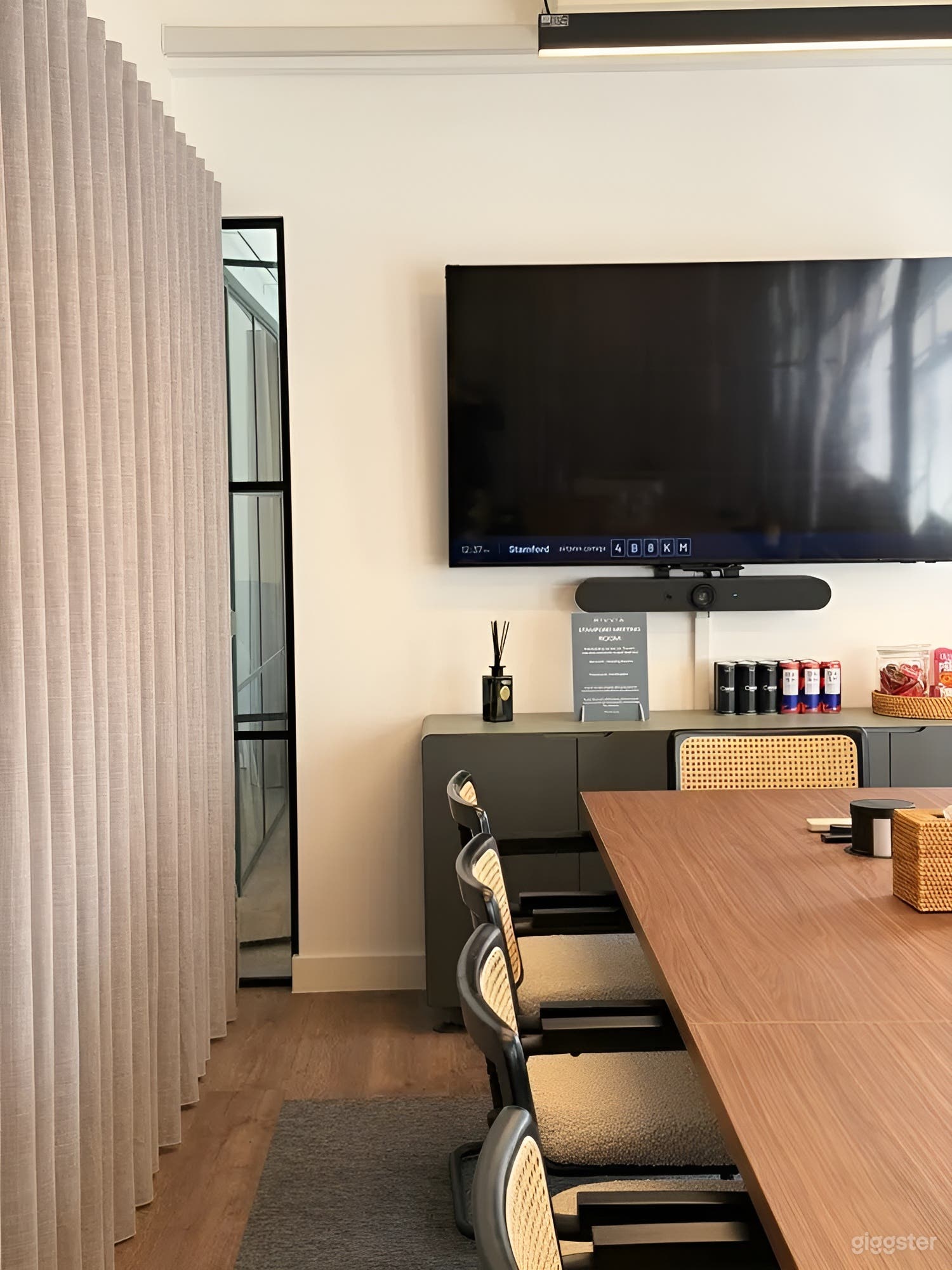 Stamford Boardroom (12-person) Photo 4