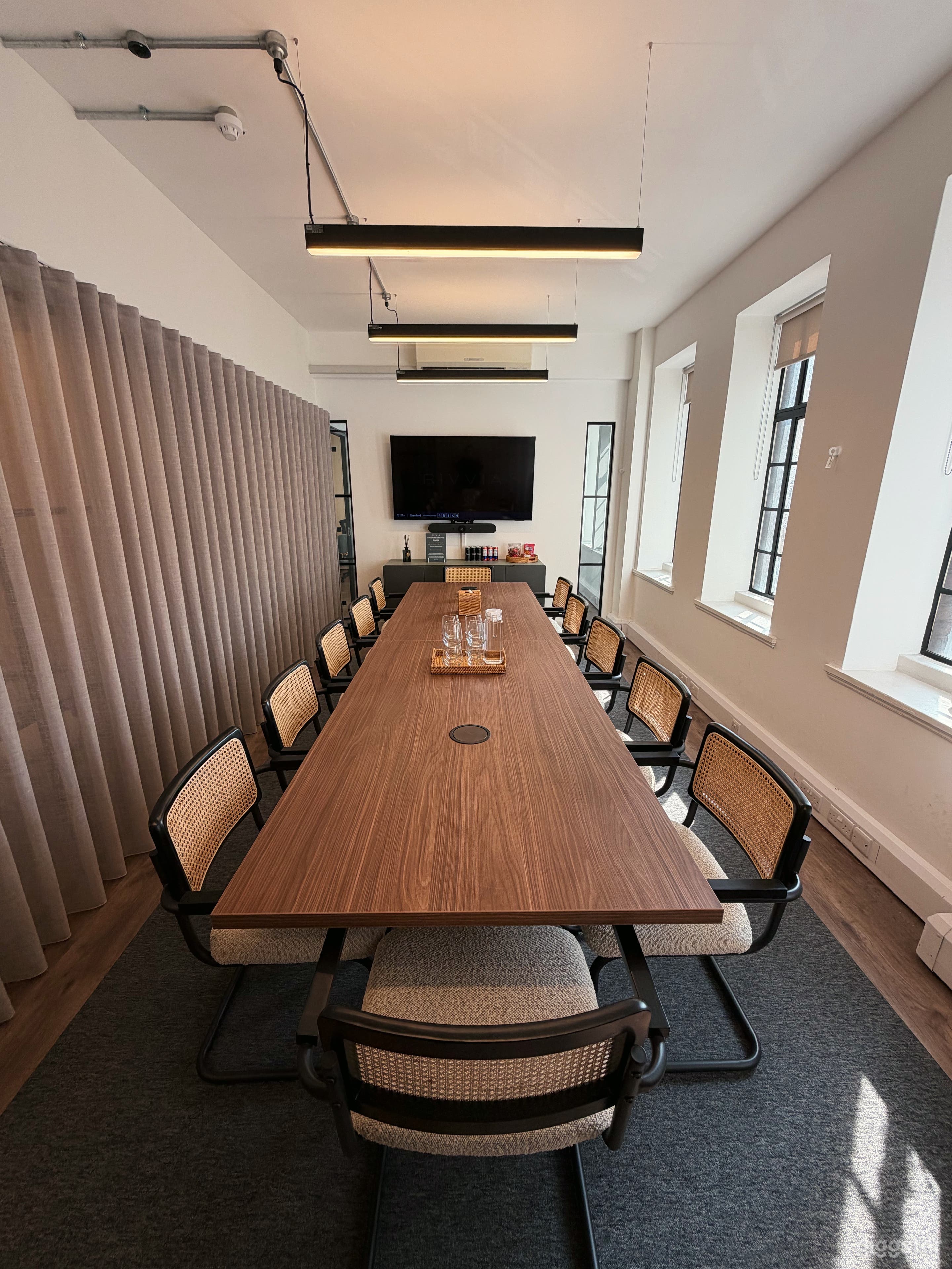Stamford Boardroom (12-person) Photo 1