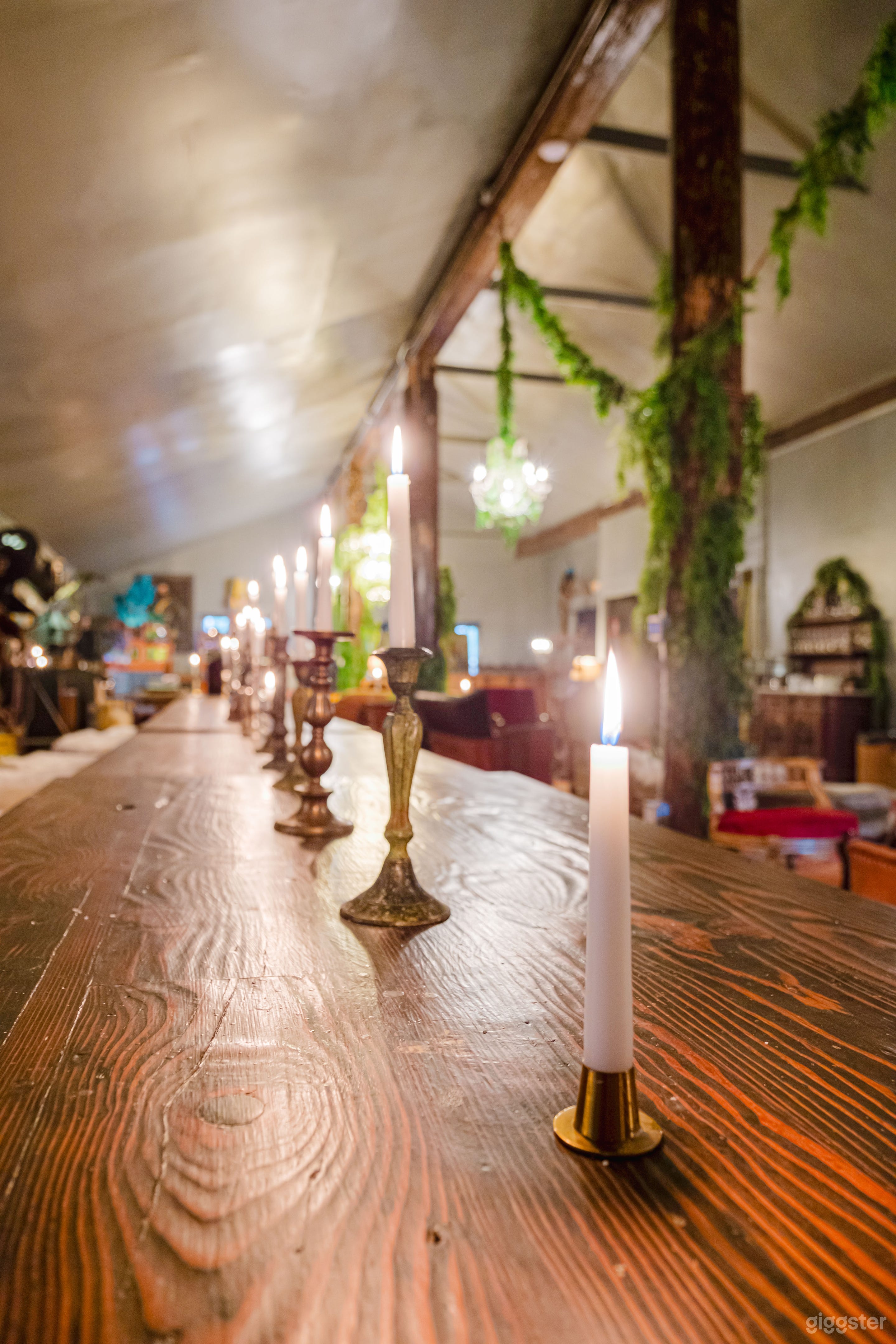 THE ENCHANTED BOHEMIAN BARN &amp; WOODLAND RETREAT Photo 3