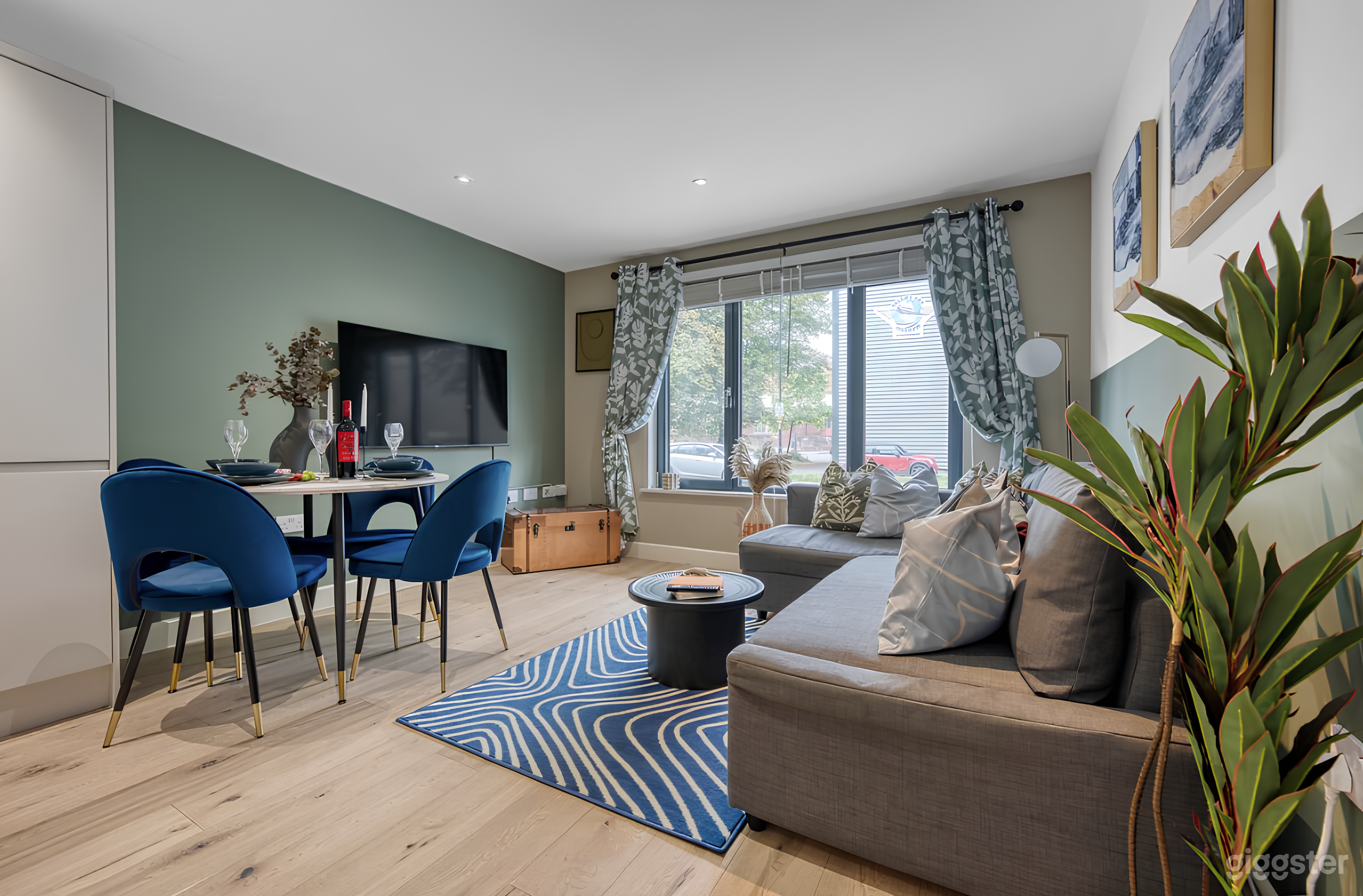 Marina Bliss Photo 3